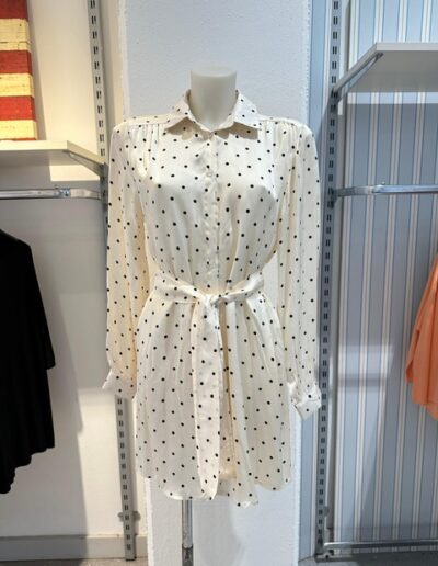 women’s clothes